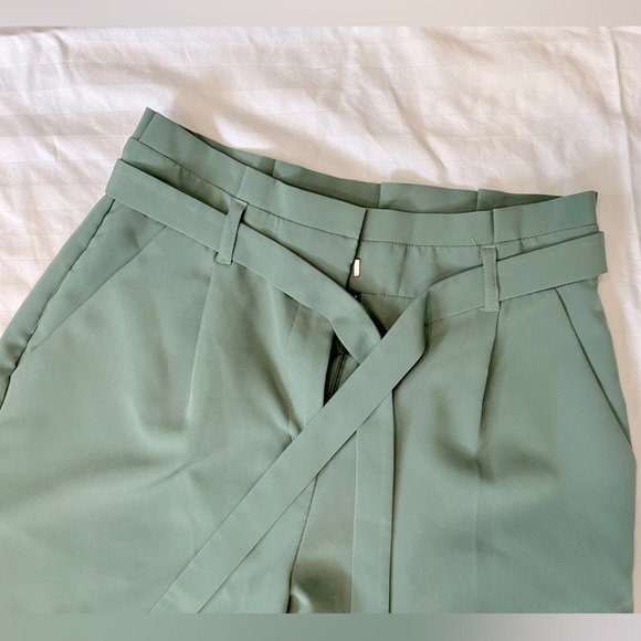 Sage Wide Leg Crop Pants with Pockets - Picture 1 of 3